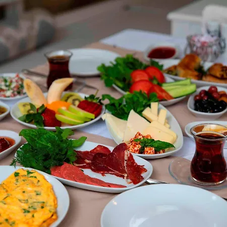Otel Hazz Çeşme